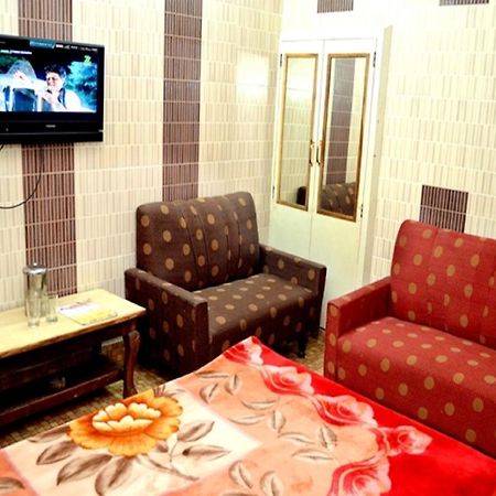 Kasauli Hotel Puri Zewnętrze zdjęcie